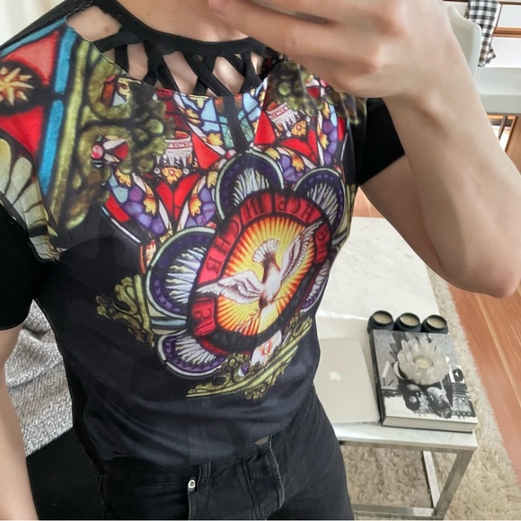 Reworked colorful one of a kind clubbing it boy cutout short sleeve tee size S - Picture 14 of 14